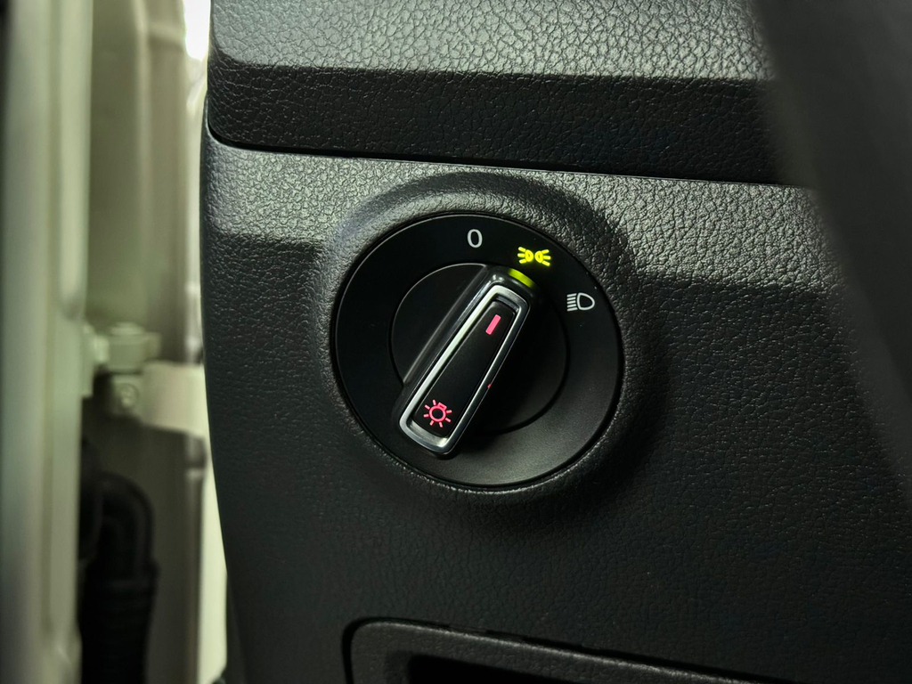 Volkswagen Saveiro Branco