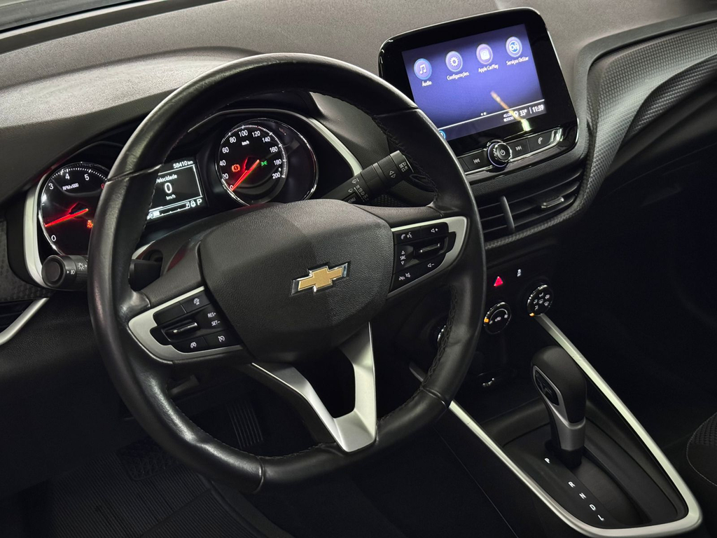 Chevrolet Onix Sedan Prata