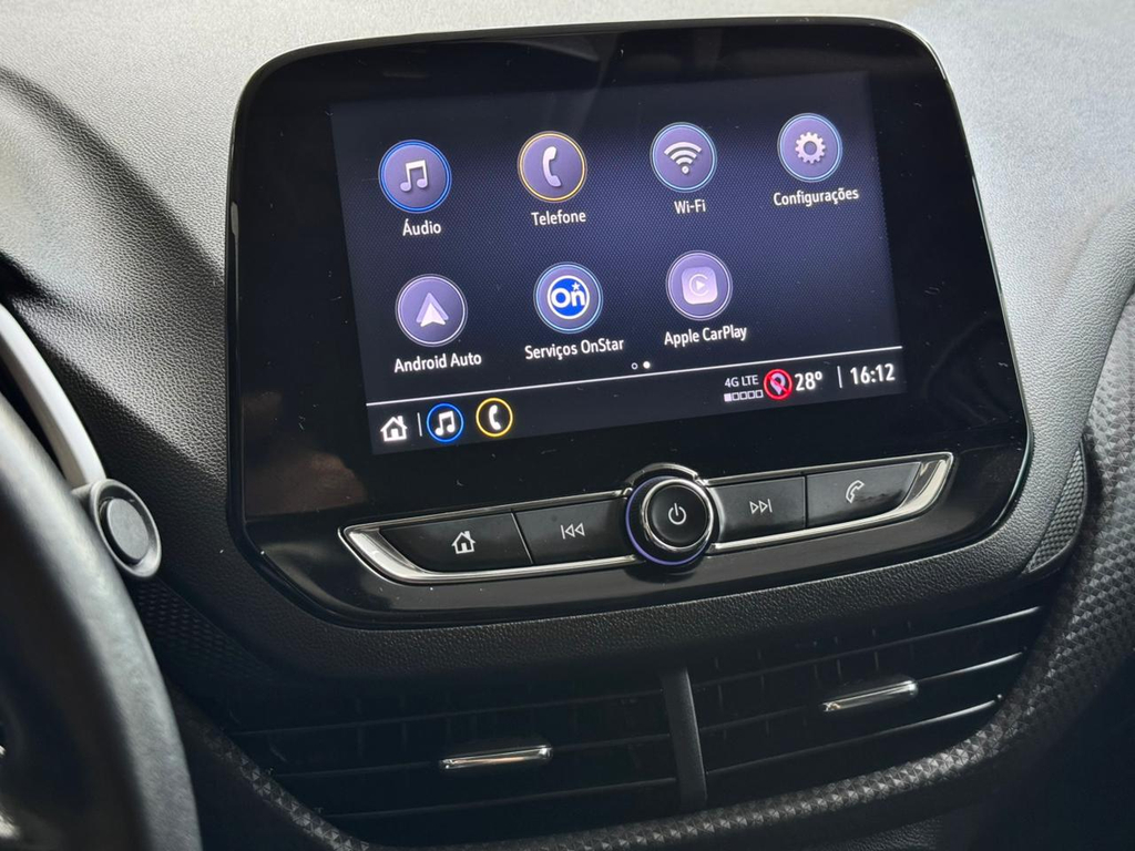 Chevrolet Onix Sedan Prata