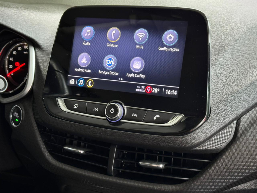 Chevrolet Onix Sedan Prata