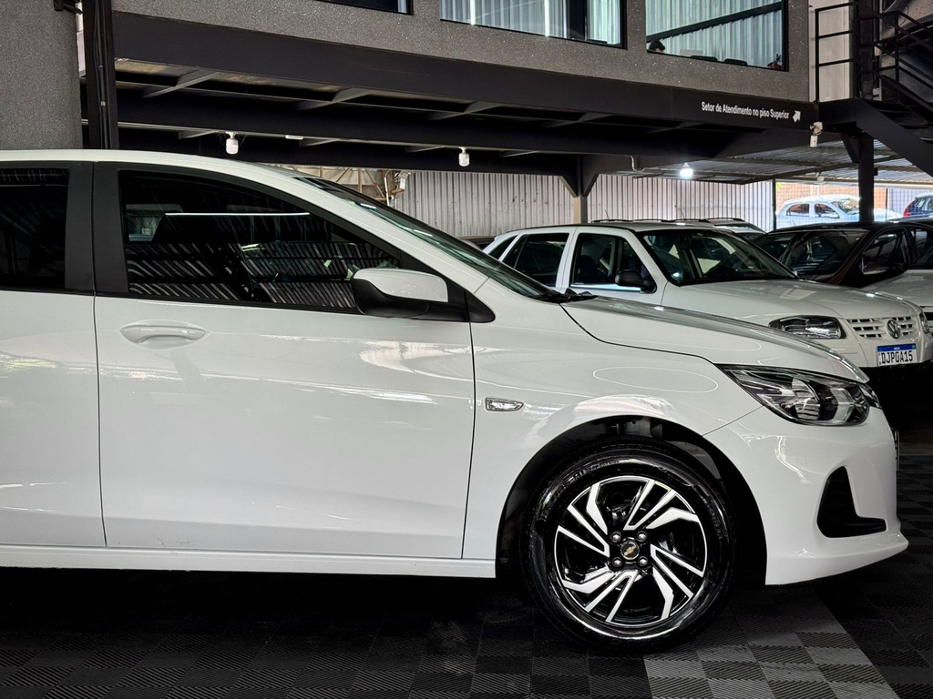 Chevrolet Onix Branco