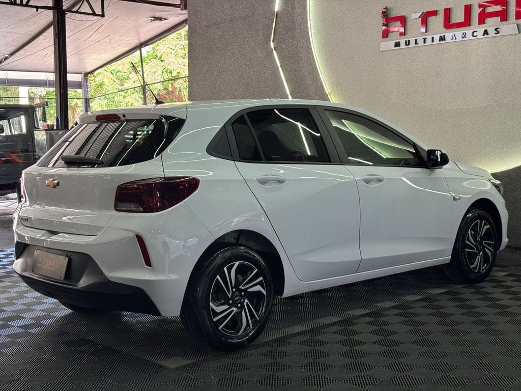 Chevrolet Onix Branco