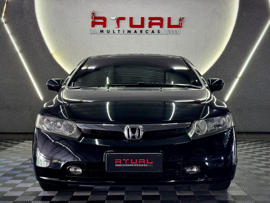 Honda Civic Preto