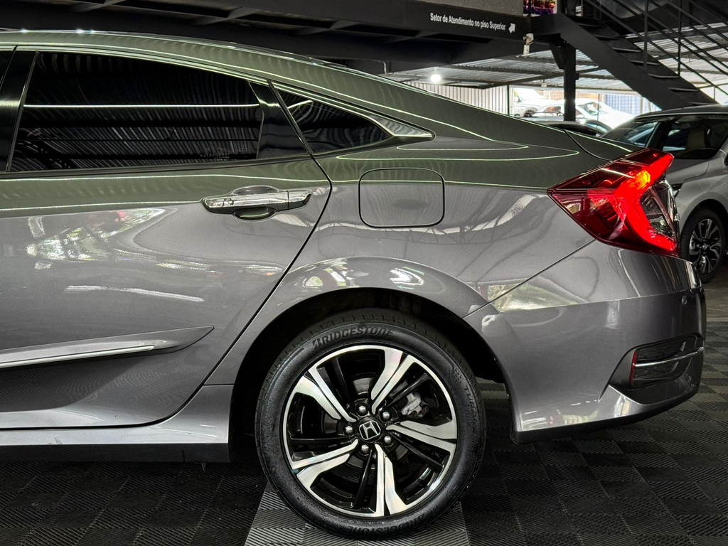 Honda Civic Sedan Cinza