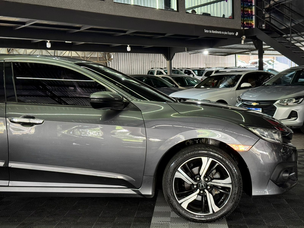 Honda Civic Sedan Cinza