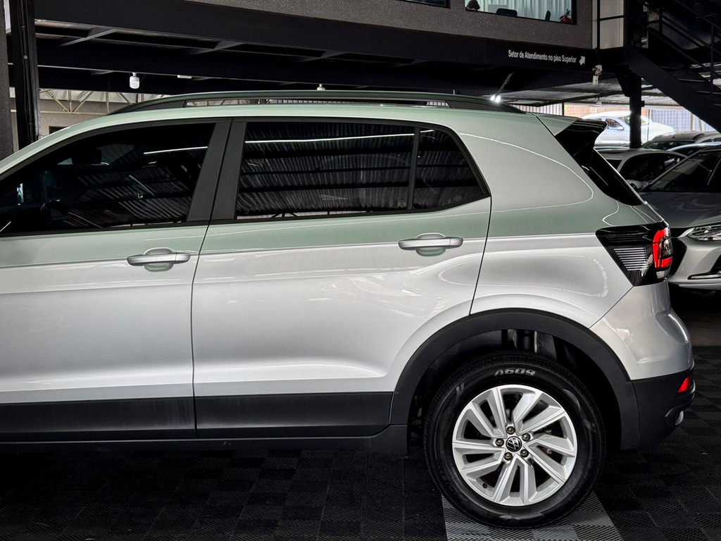 Volkswagen T-Cross Prata