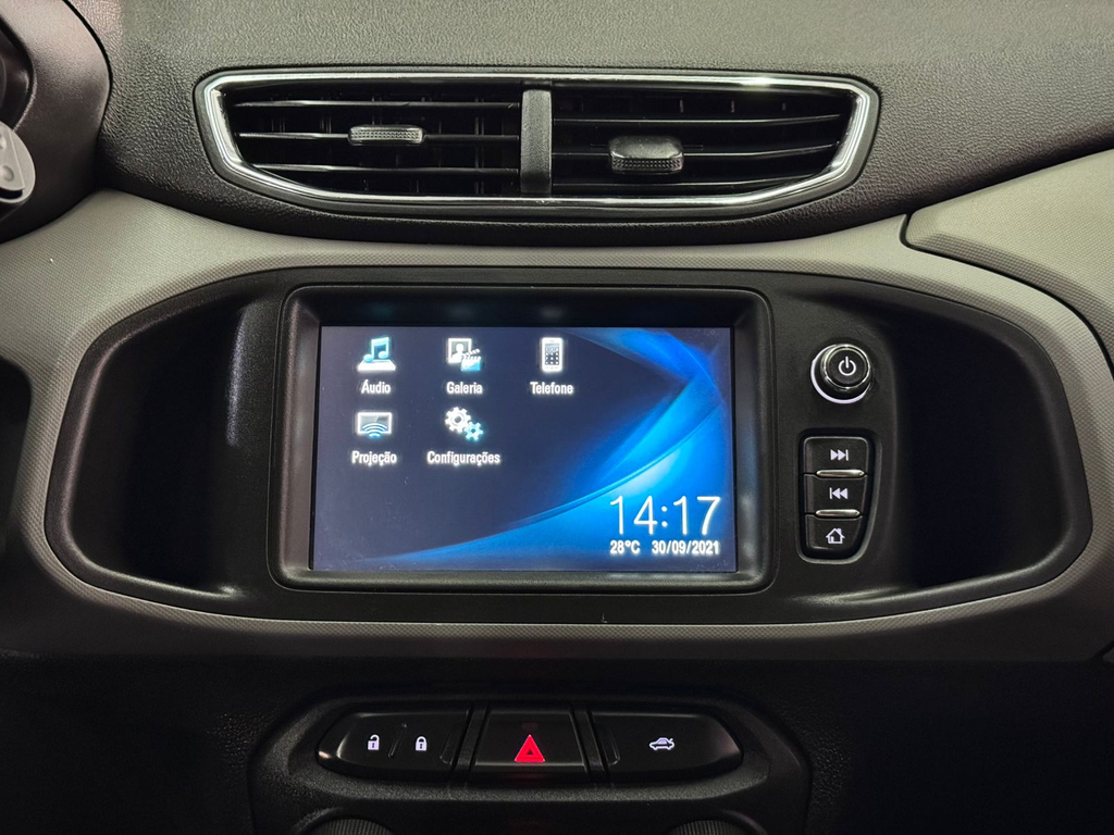 Chevrolet Onix Branco