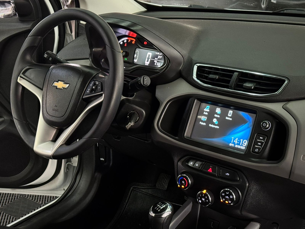 Chevrolet Onix Branco