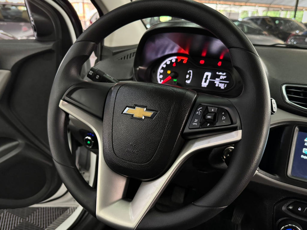 Chevrolet Onix Branco