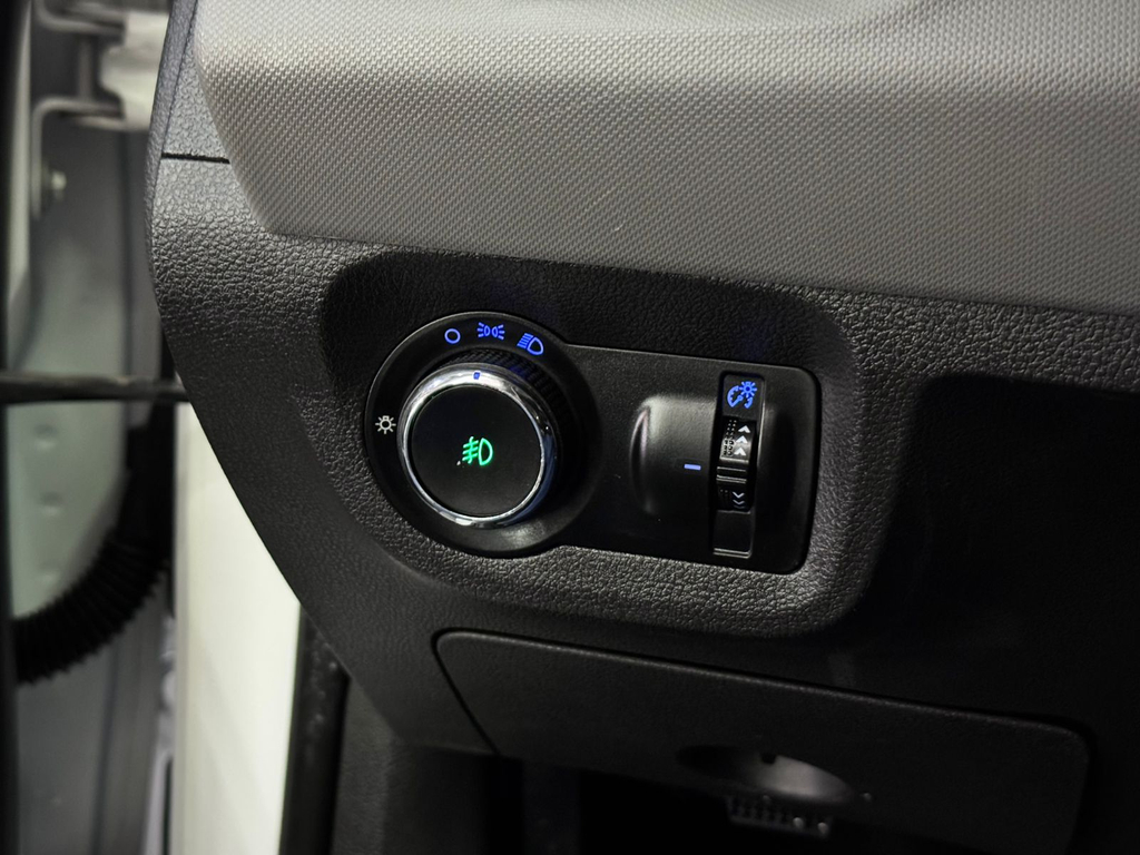 Chevrolet Onix Branco