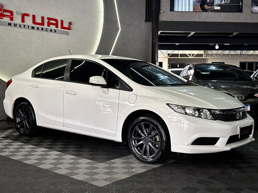 Honda Civic Sedan Branco