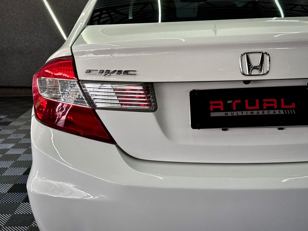 Honda Civic Sedan Branco