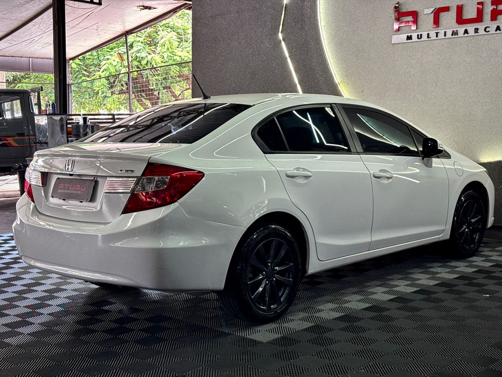Honda Civic Sedan Branco