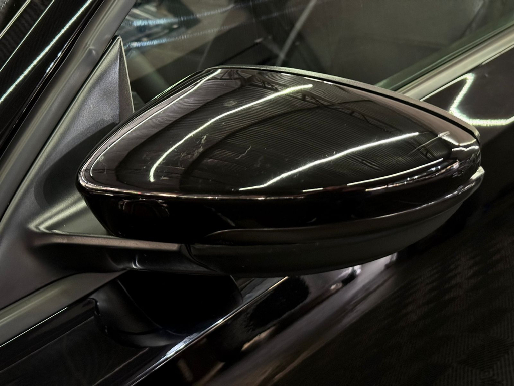 Volkswagen Jetta Preto