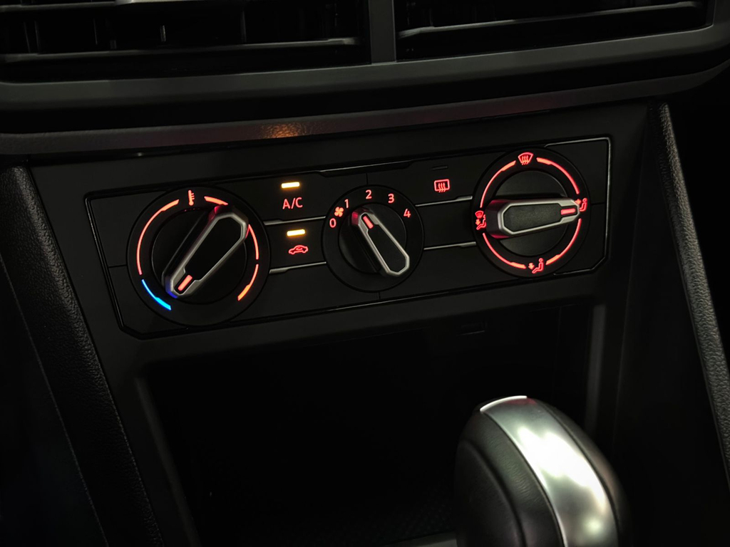 Volkswagen Virtus Prata