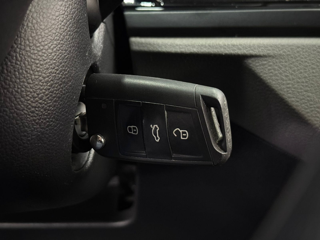 Volkswagen Virtus Prata