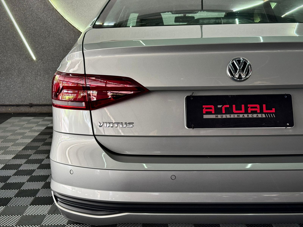 Volkswagen Virtus Prata