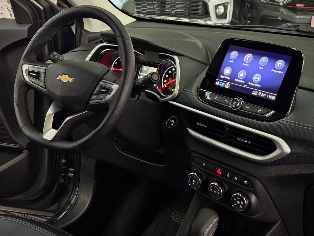 Chevrolet Tracker Cinza