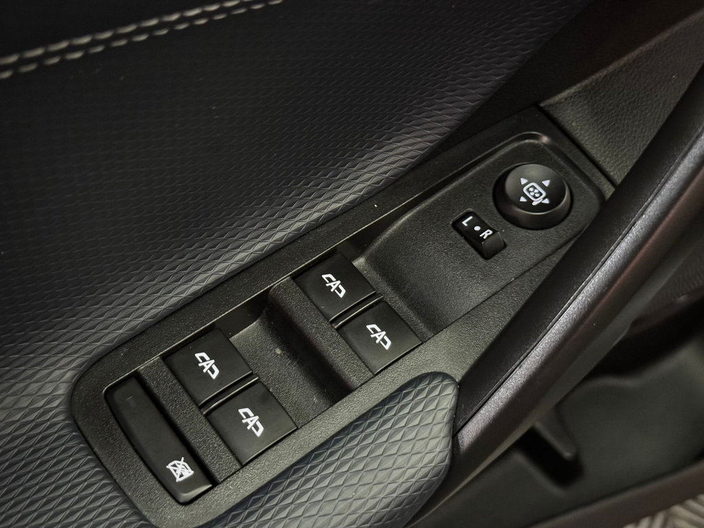 Chevrolet Tracker Cinza