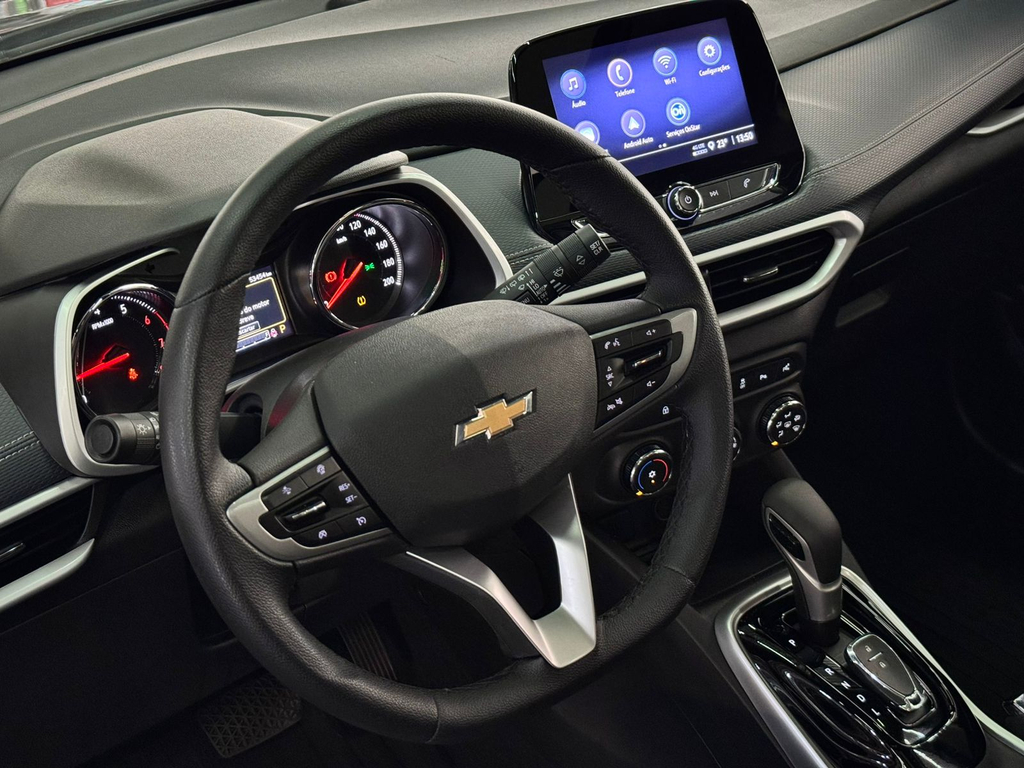 Chevrolet Tracker Cinza