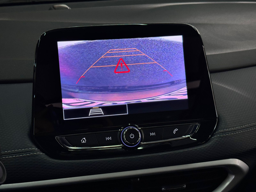 Chevrolet Tracker Cinza