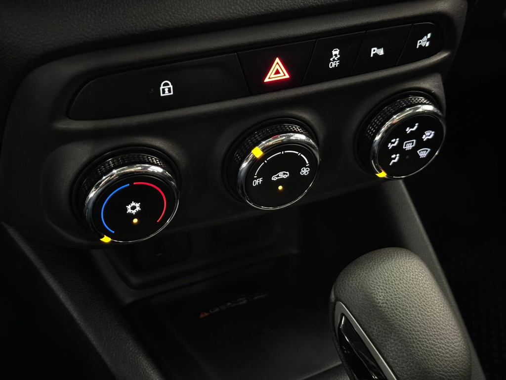 Chevrolet Tracker Preto