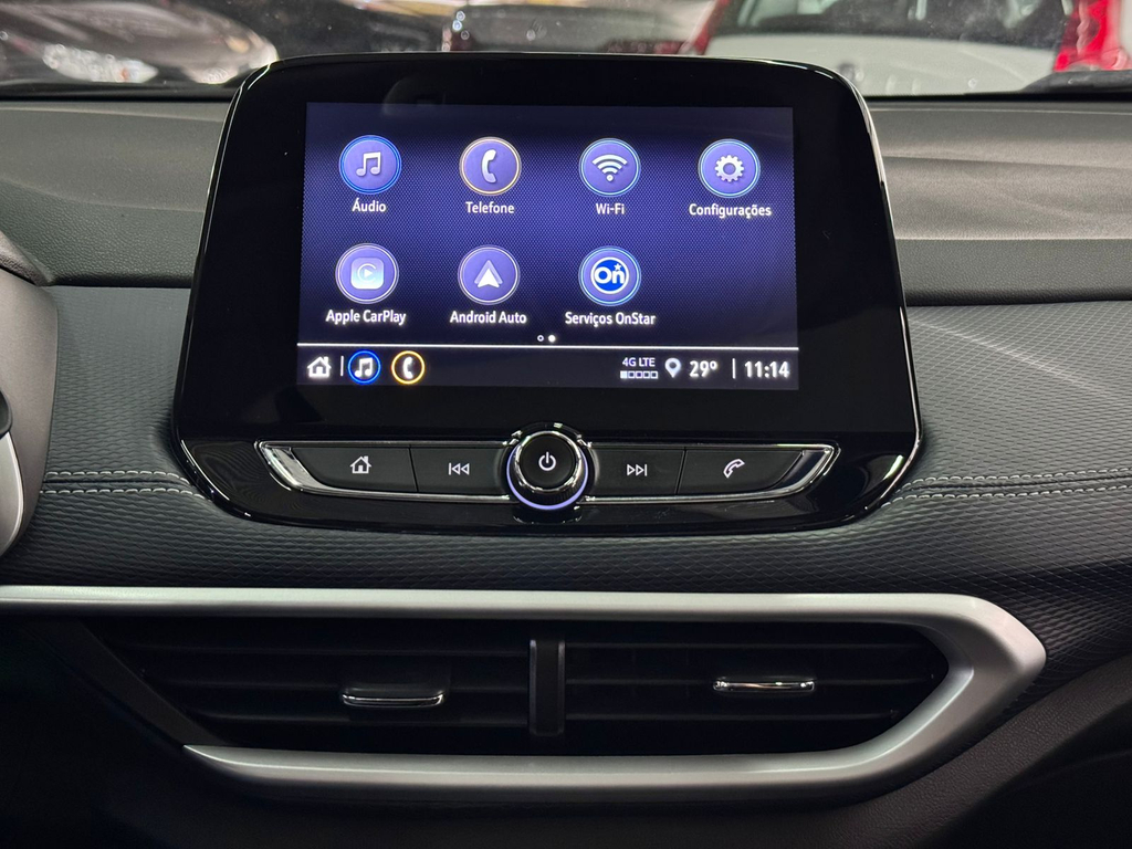 Chevrolet Tracker Preto