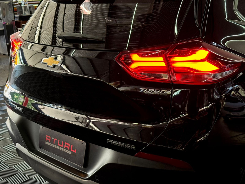 Chevrolet Tracker Preto