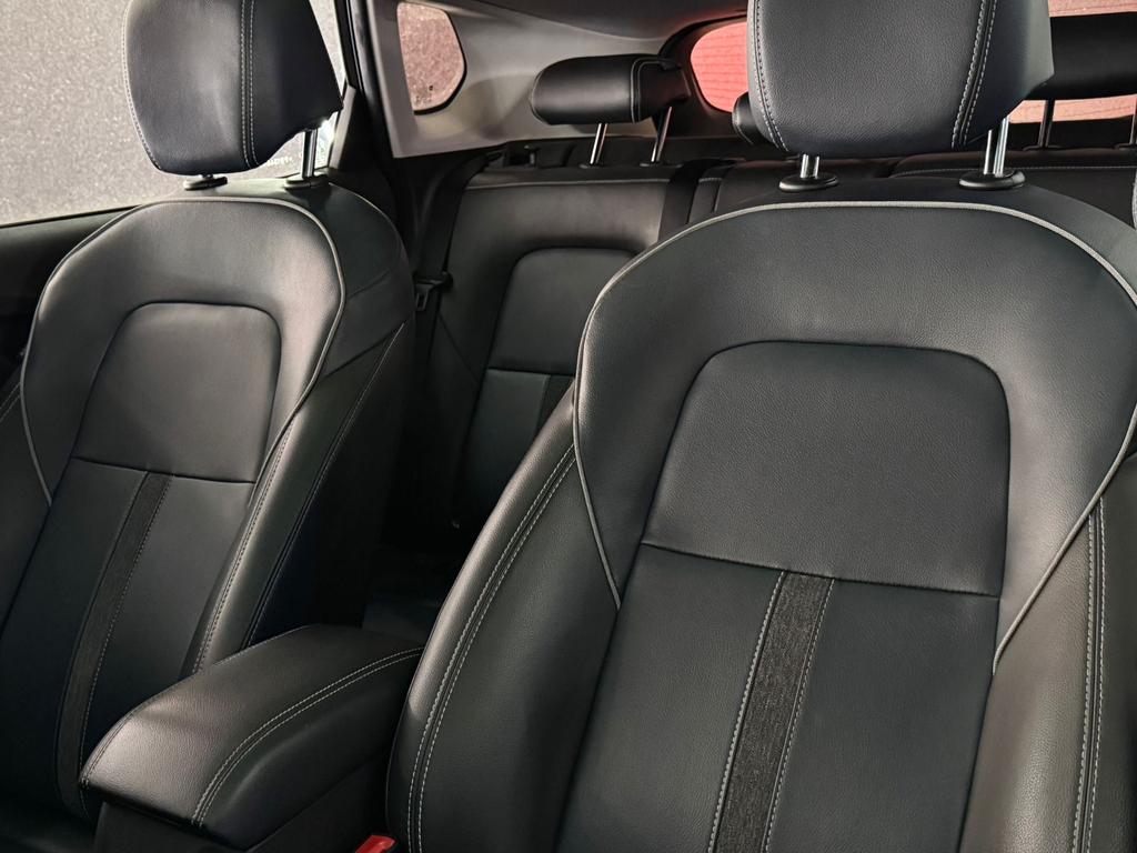 Chevrolet Tracker Preto