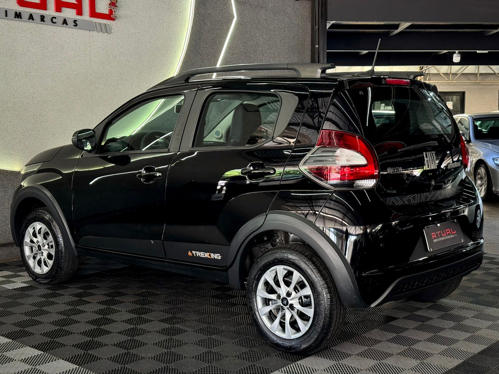 Fiat Mobi Preto