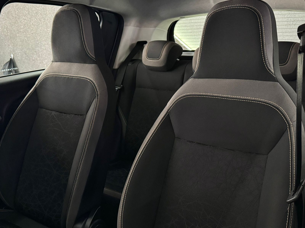 Fiat Mobi Preto