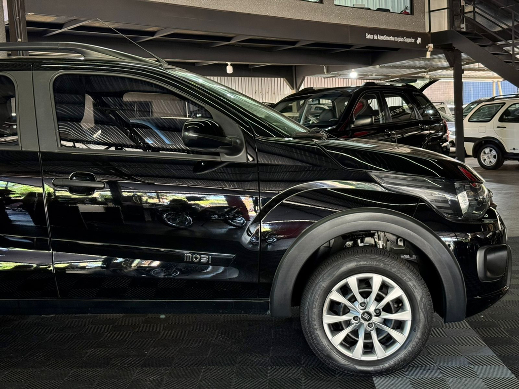 Fiat Mobi Preto