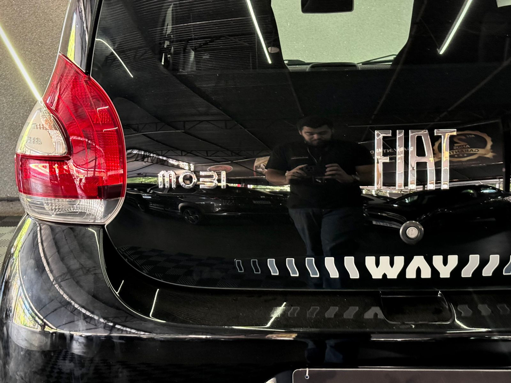 Fiat Mobi Preto