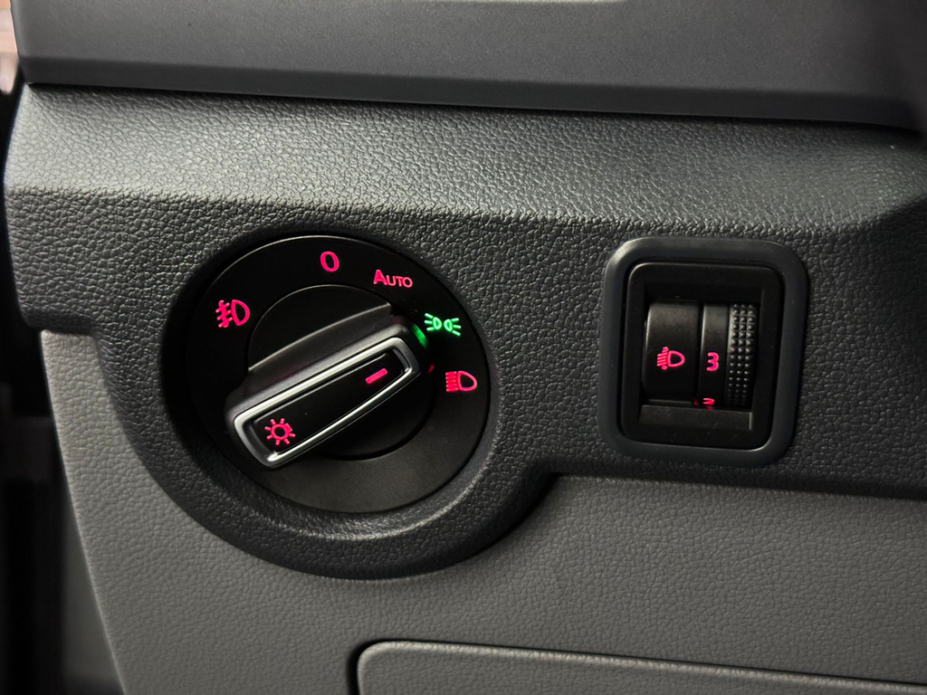 Volkswagen T-Cross Cinza