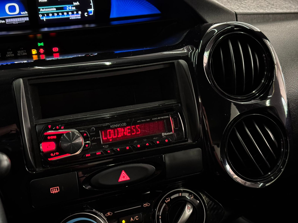 Toyota ETIOS Prata