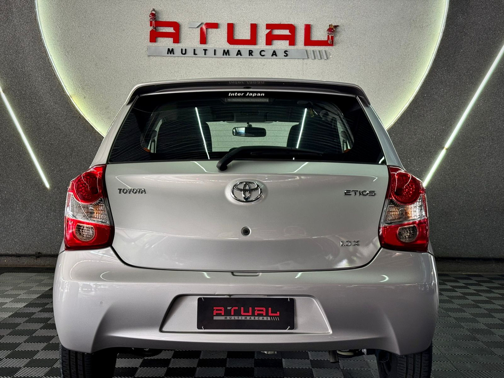 Toyota ETIOS Prata