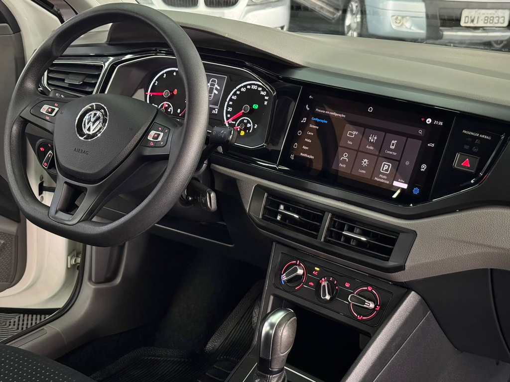 Volkswagen Virtus Branco