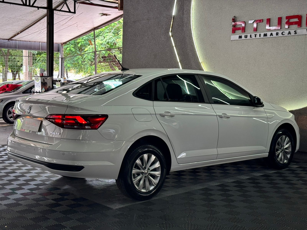 Volkswagen Virtus Branco