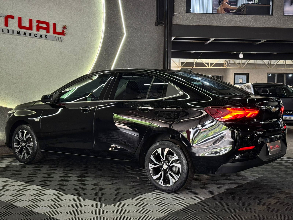 Chevrolet Onix Sedan Preto