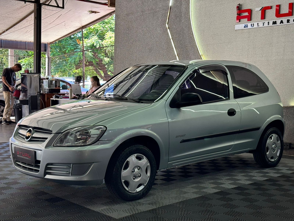 Chevrolet Celta Prata