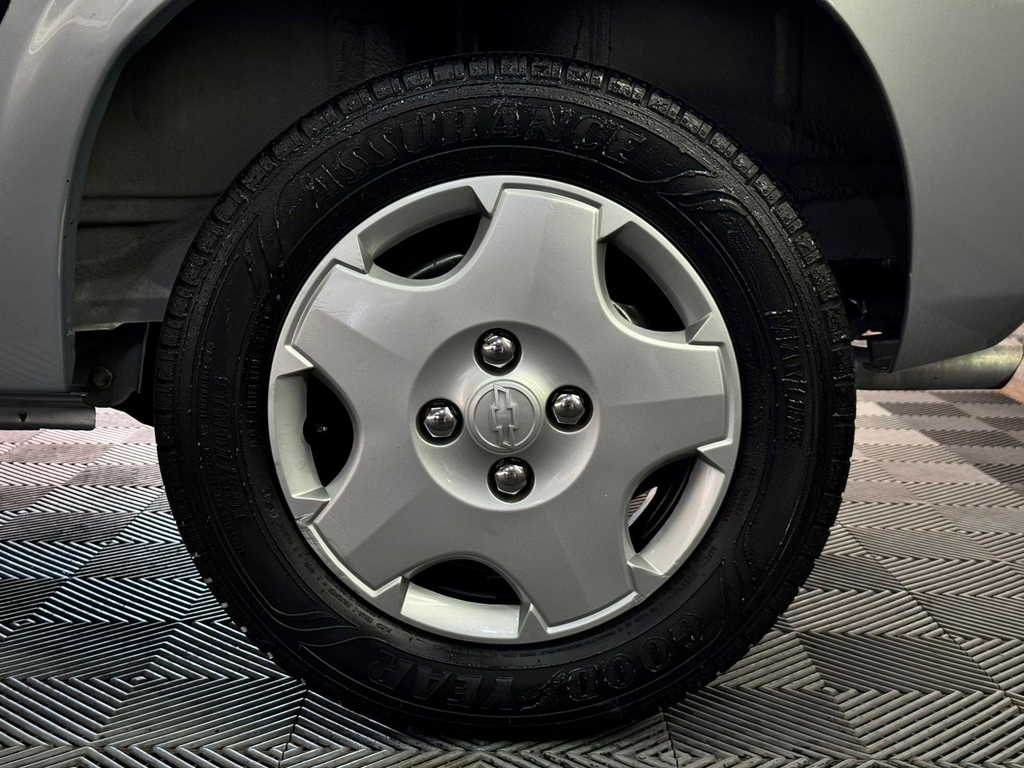Chevrolet Celta Prata