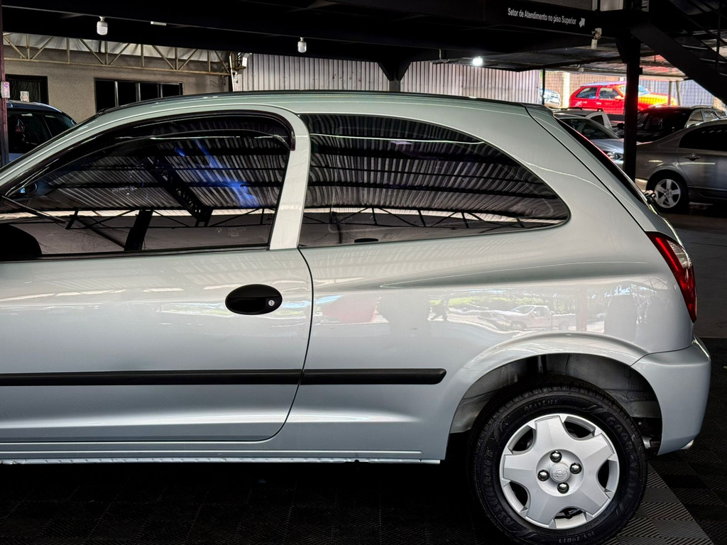 Chevrolet Celta Prata