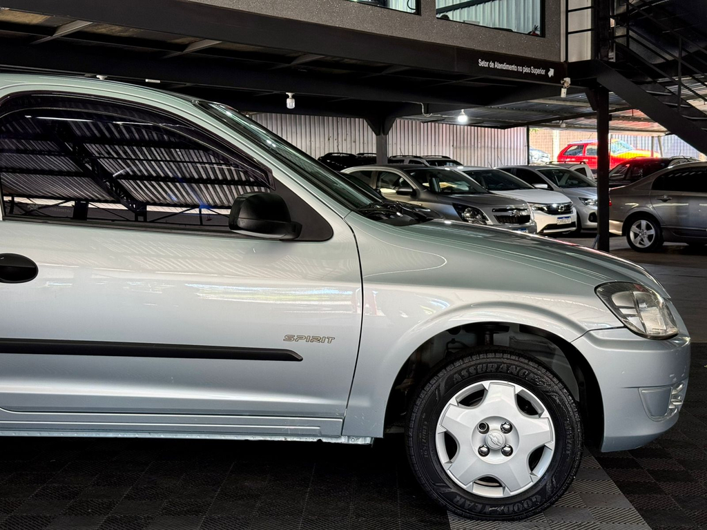 Chevrolet Celta Prata