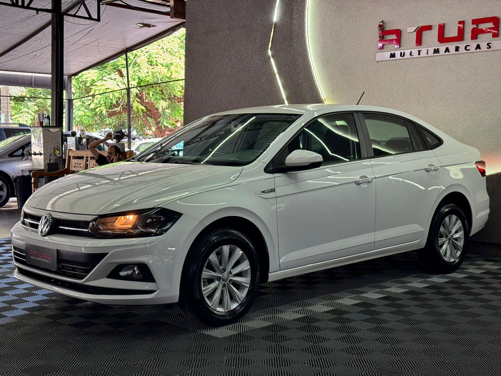 Volkswagen Virtus Branco