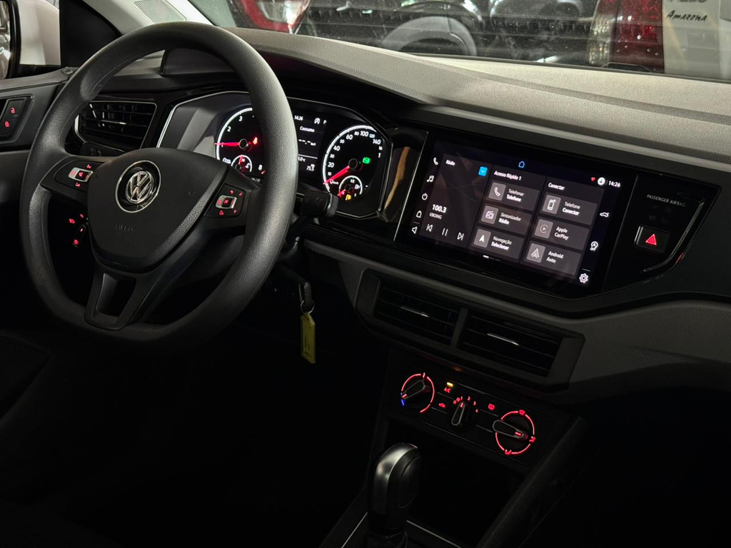Volkswagen Virtus Branco