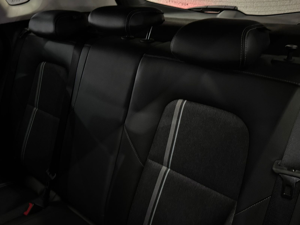 Chevrolet Tracker Cinza