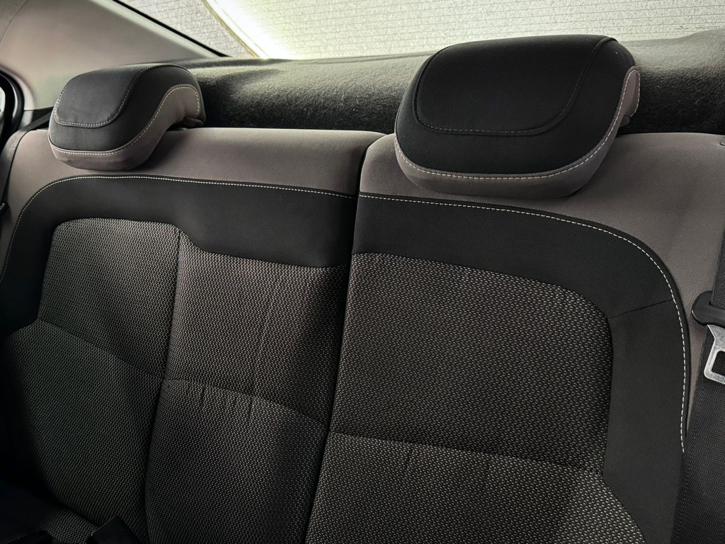 Chevrolet Prisma Cinza
