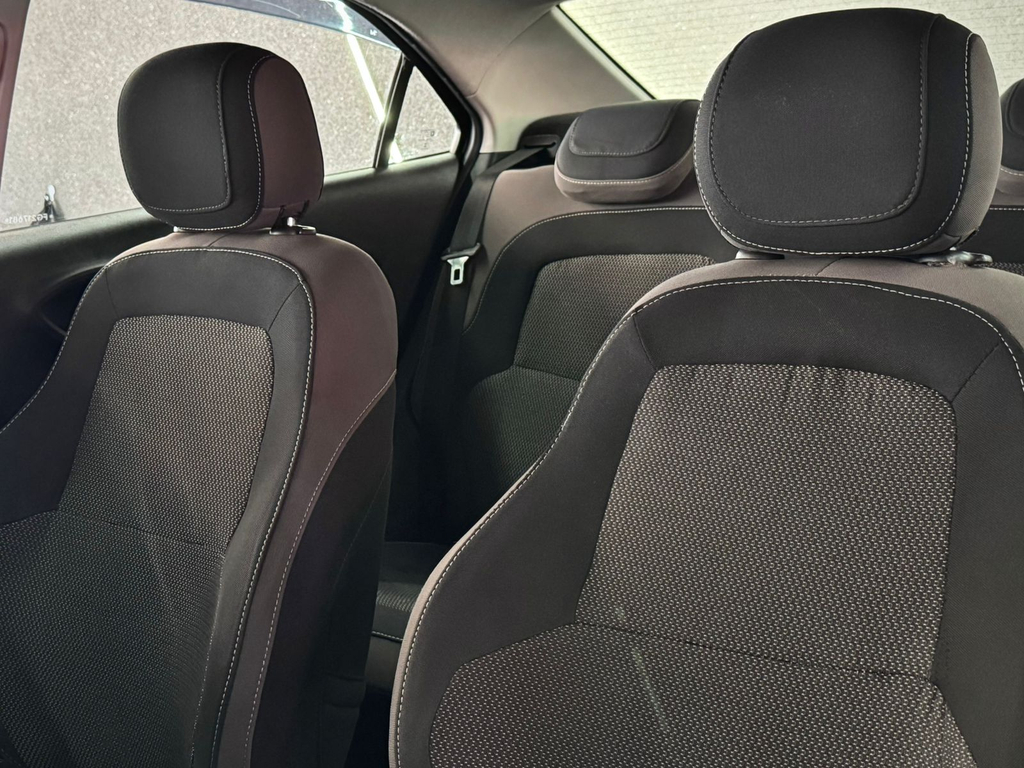 Chevrolet Prisma Cinza