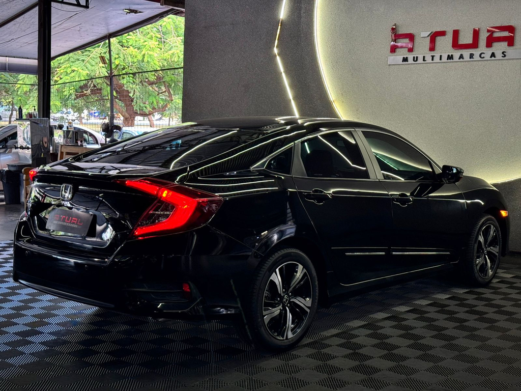 Honda Civic Preto