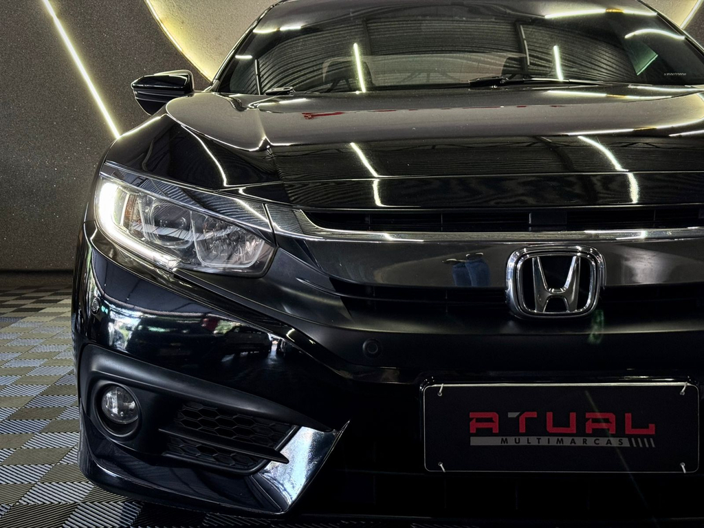 Honda Civic Preto